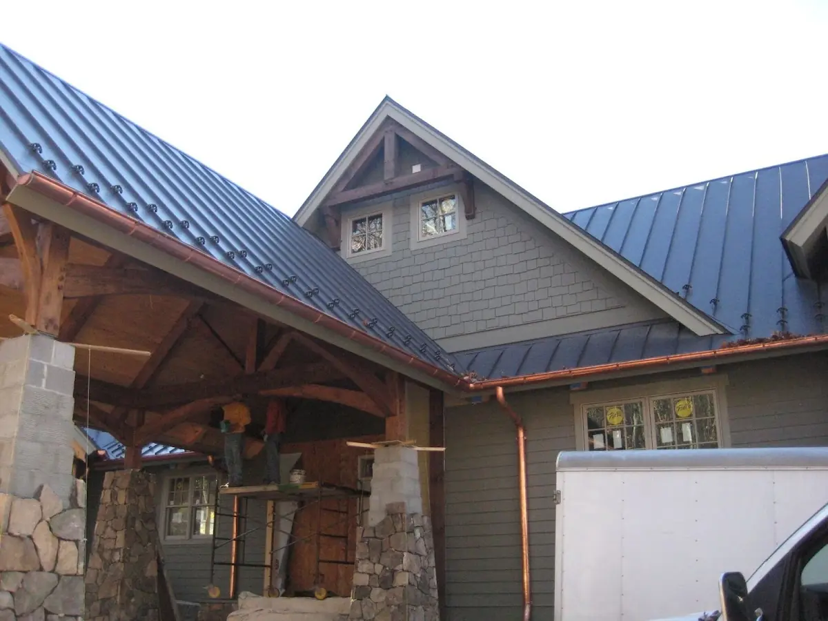 Craftsman Roofing team delivering quality roofing work in Deerfield Center